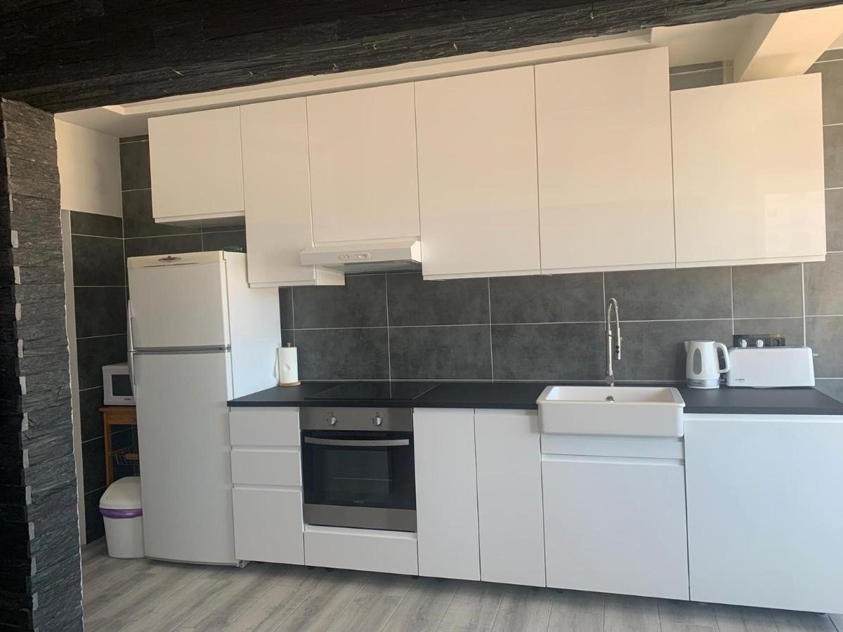 3 Bedroom Apartment W/ Amazing View ラゴス エクステリア 写真